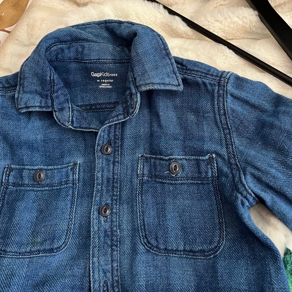 Gap 1969 Kids Unisex M Woven Chambray Button Down Denim Spring Midwest Shirt